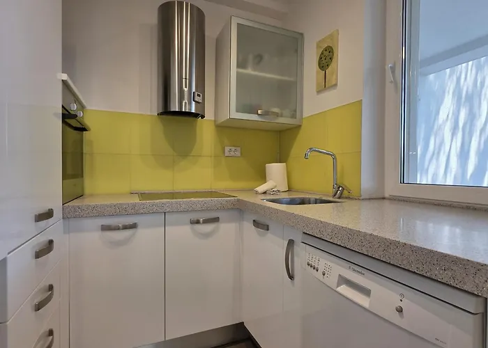 House With A Parking Space Baska, Krk - 24681 * Baška